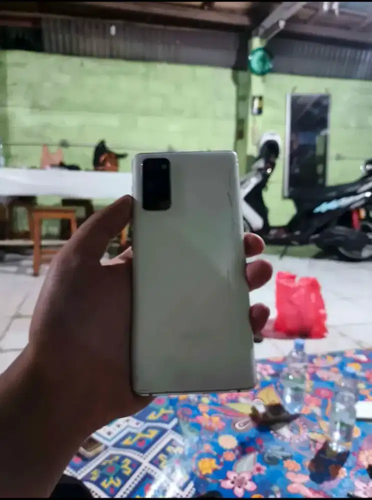 Samsung s20fe ram 8/128