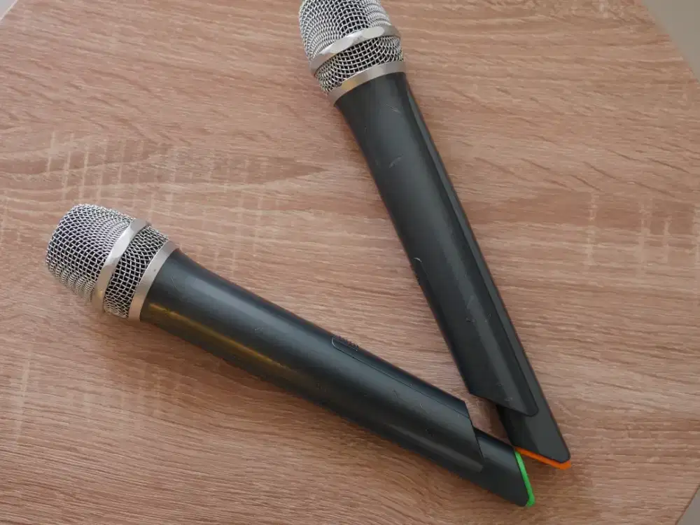 MIC WIRELESS AIWA UHF