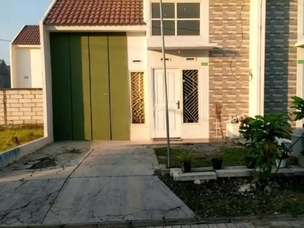 Permata Green Menganti Gresik