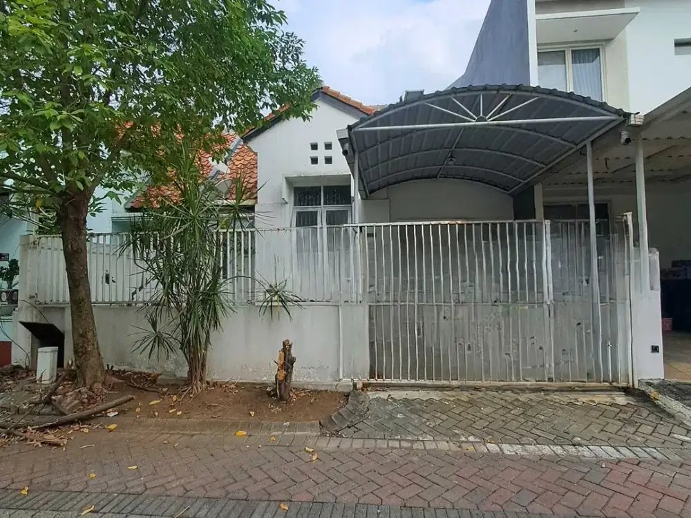 Taman Puspa Raya Citraland Utama Surabaya