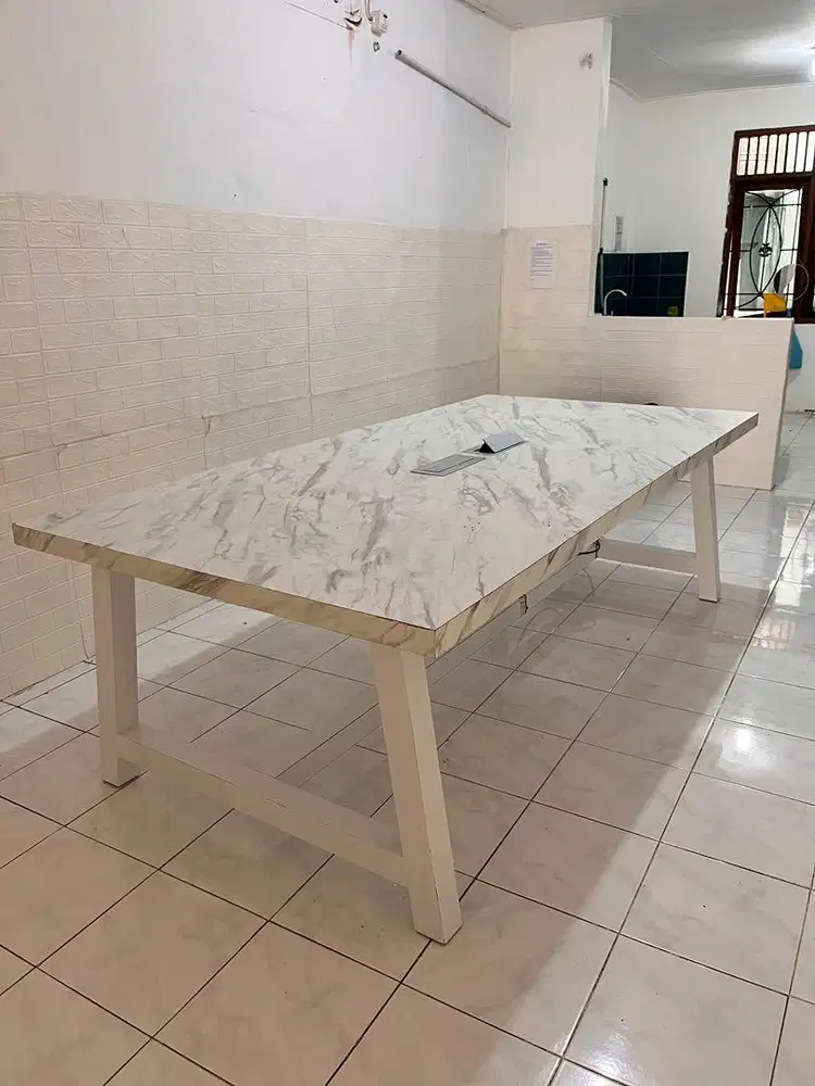 Meja Kantor (Bekas)
