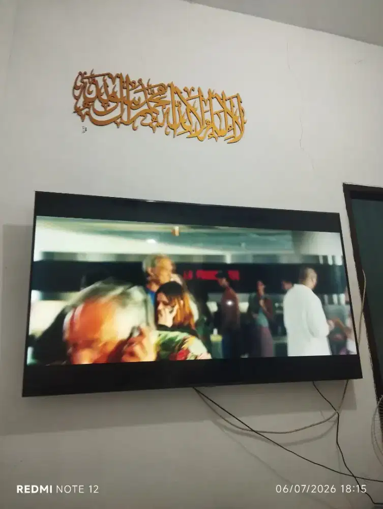 Dicari tv rusak/kondisi mati