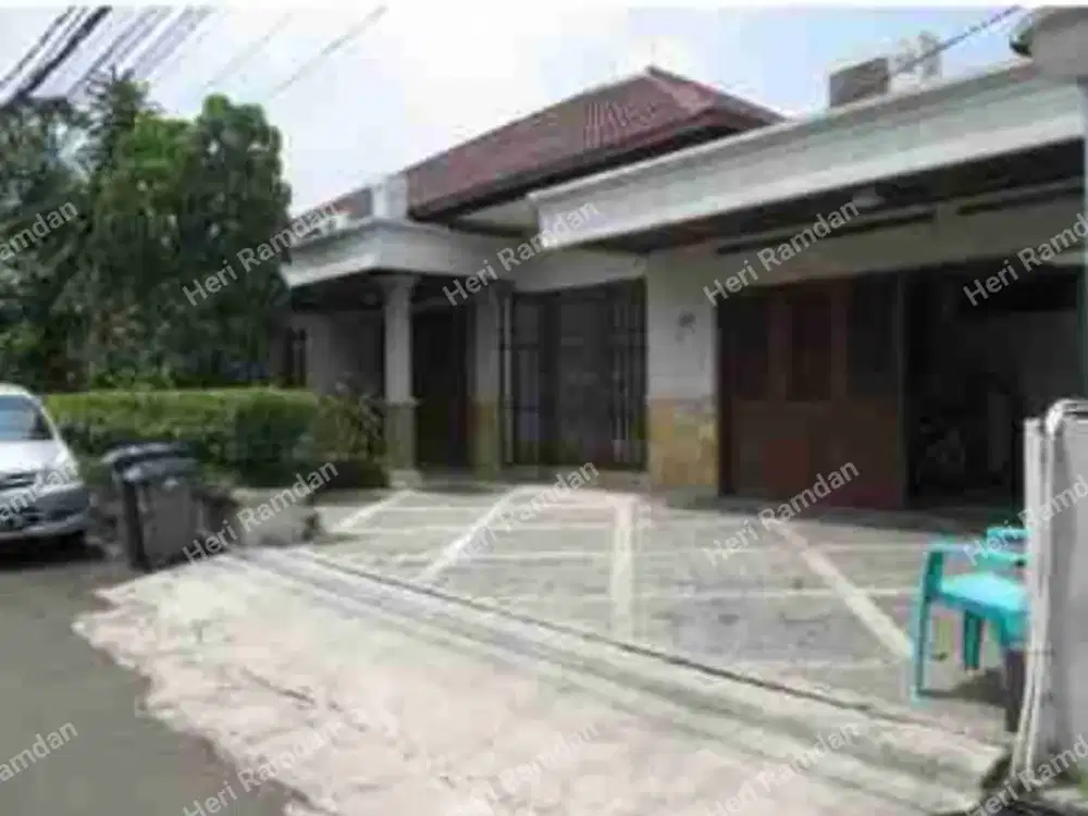 Di Jual Rugi Rumah Dalam Komplek Dekat Stasiun MRT