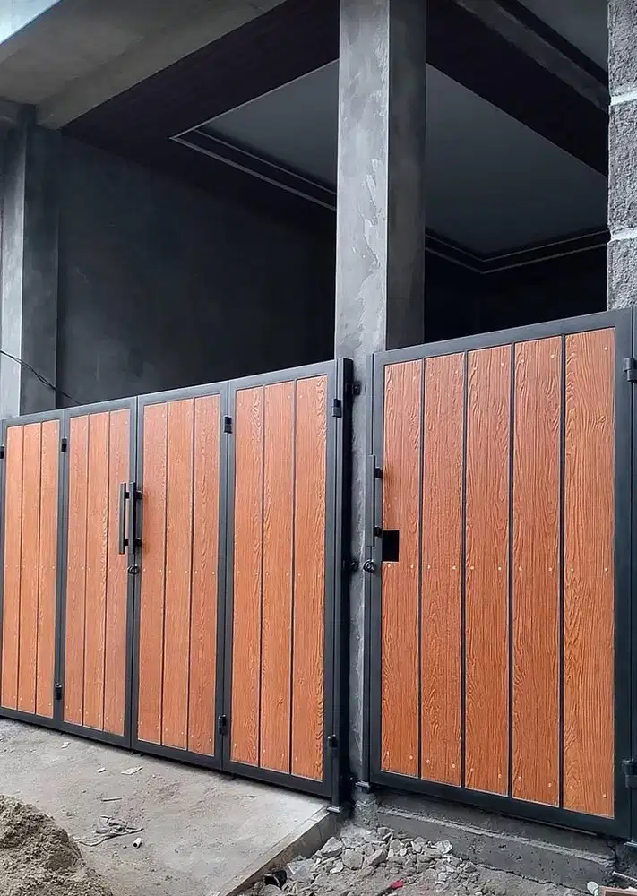 Pintu gerbang pagar bahan GRC