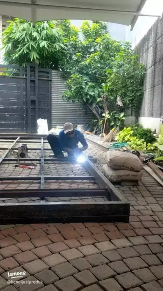 Tukang las panggilan