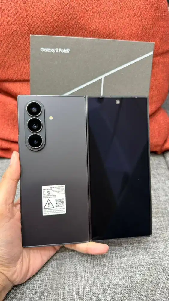 Samsung Z fold 7 12/512gb resmi