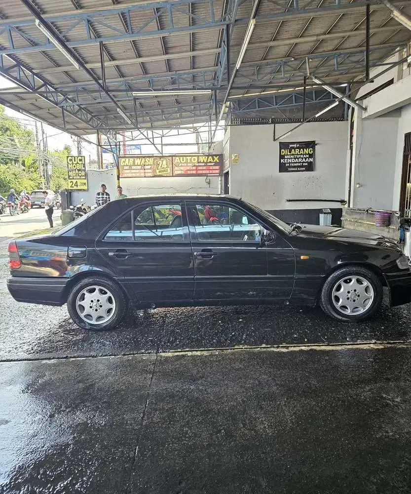 Mercedes-Benz C180 1995 Bensin