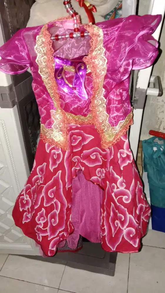 Gaun/Kebaya anak