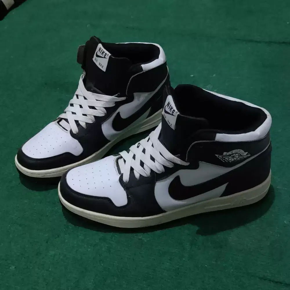 Sepatu Nike Air Jordan Hight Retro