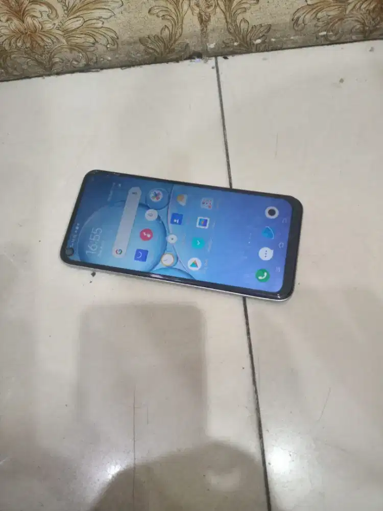 Vivo y30 ram 4/128 normal semua nya msh original semua nya hp sm cas