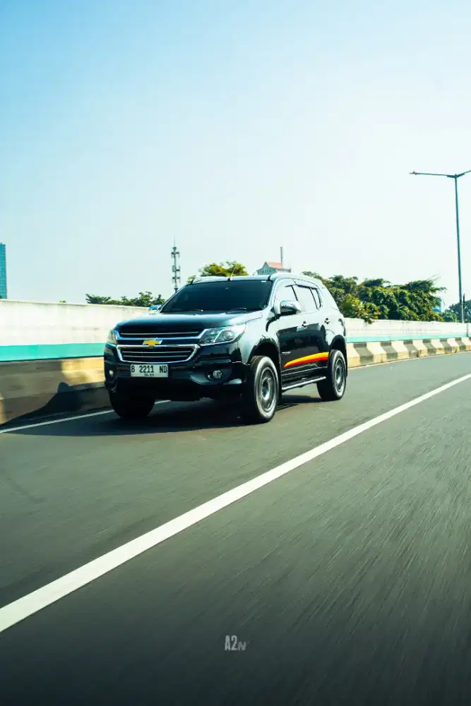 SUV RARE GANTENG
