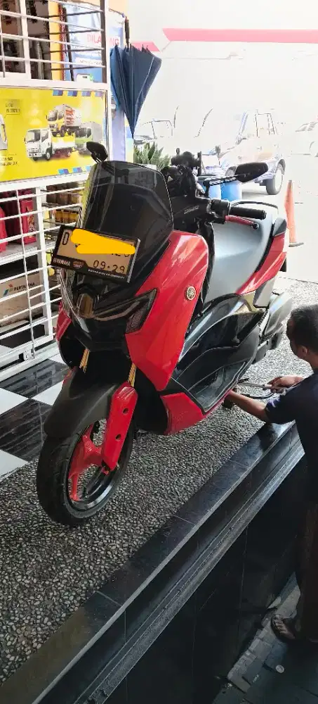Di jual nmax neo s ceyles tahun 2024