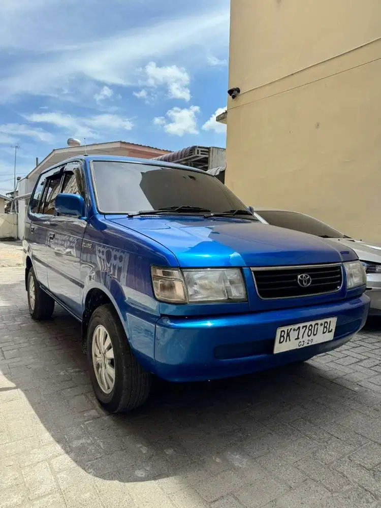 ISTIMEWA Toyota Kijang SSX 1997 Bensin