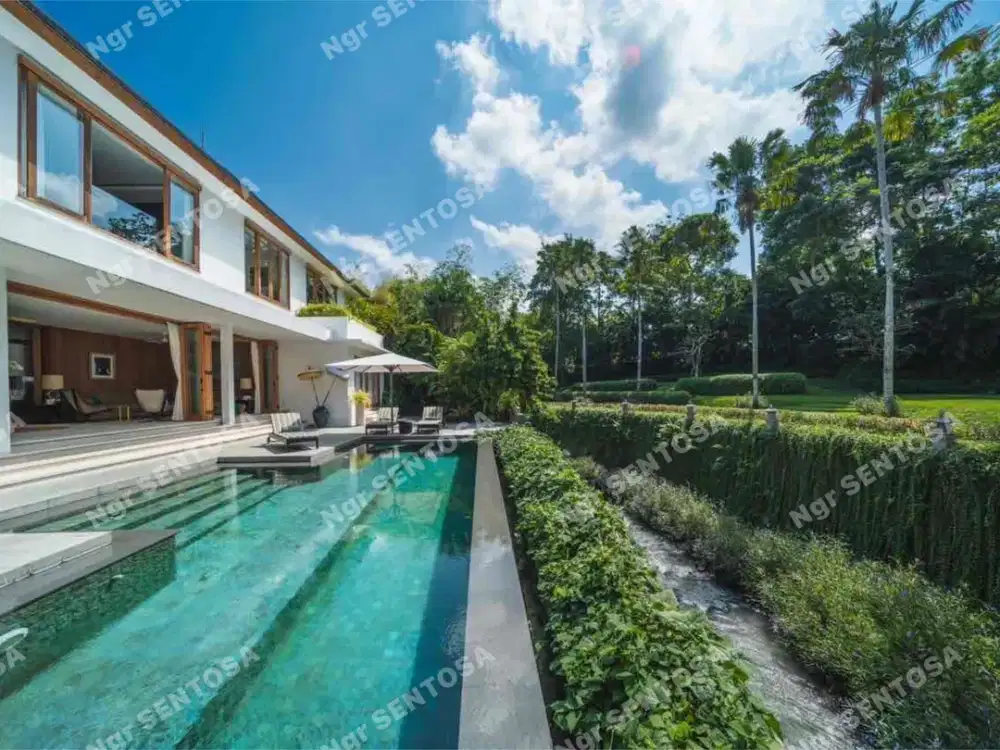 LUXURY VILLA PERERENAN 28 ARE LAND RIVERSIDE