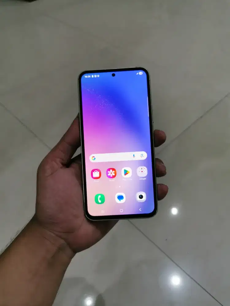 Samsung a54 5G 8/256 gb
