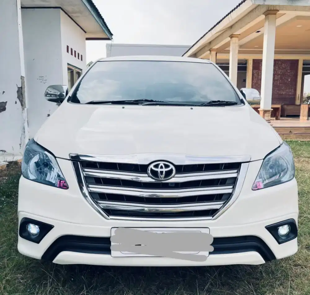 Toyota inova Diesel 2014 G