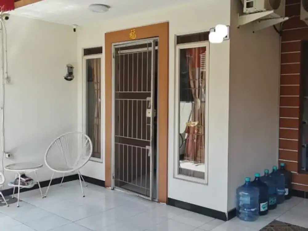 Rumah Rapih Dan Terawat Di Taman Kopo Indah 3