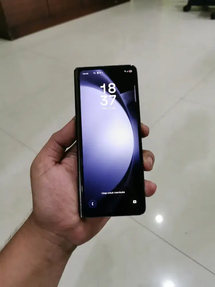 Samsung z fold 5 12/1TB minus lcd dalam