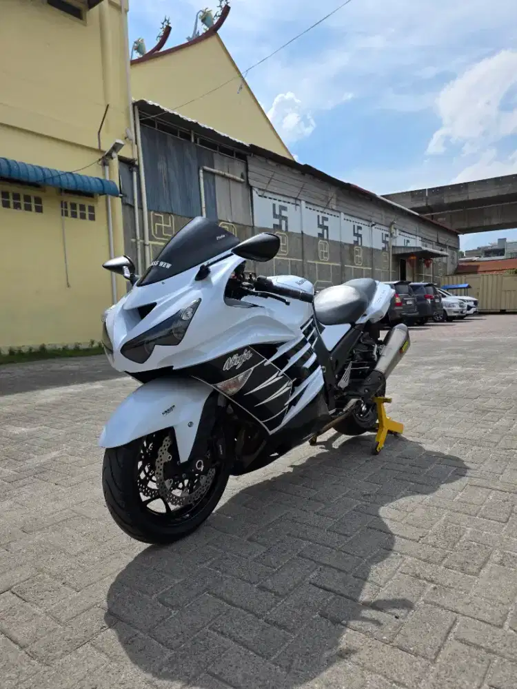 Kawasaki ZX14R Putih 2013
