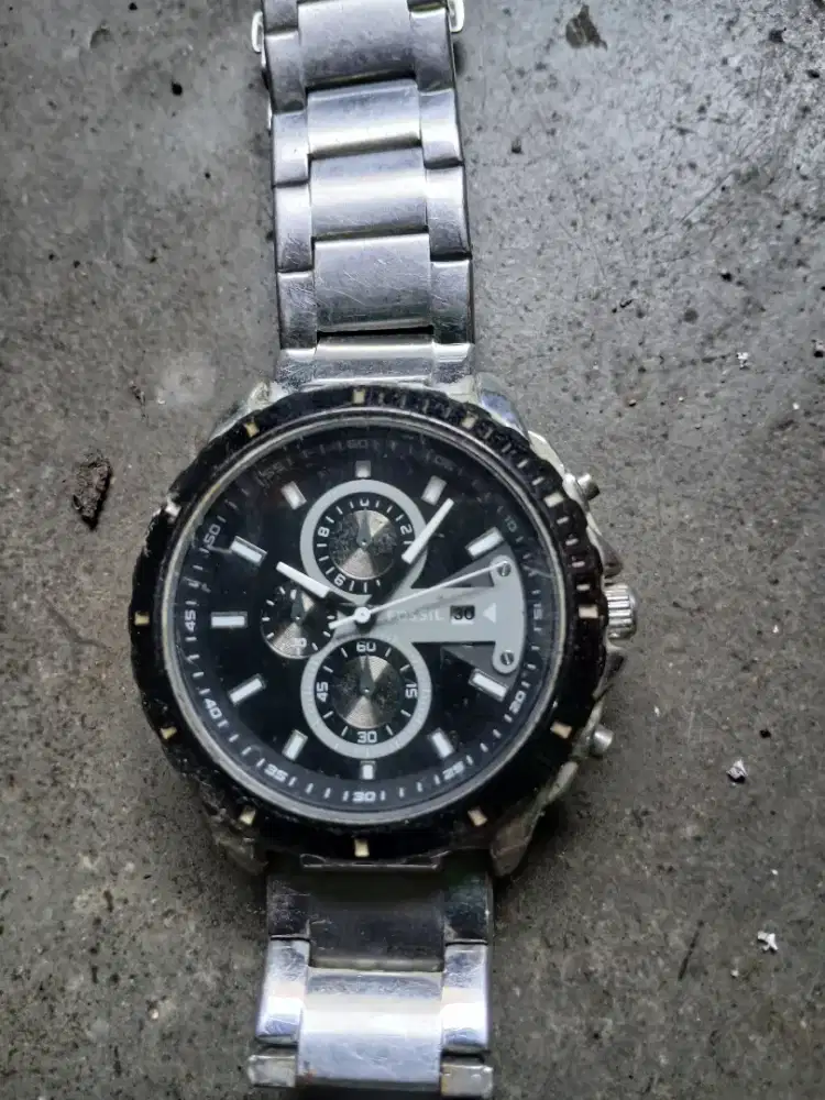Jam tangan Fossil HQ1011