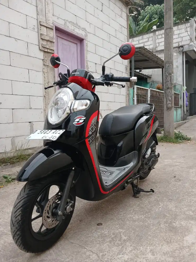 Honda Scoopy sporty 2020 mulus