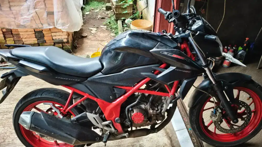 HONDA NEW CB150R 2016