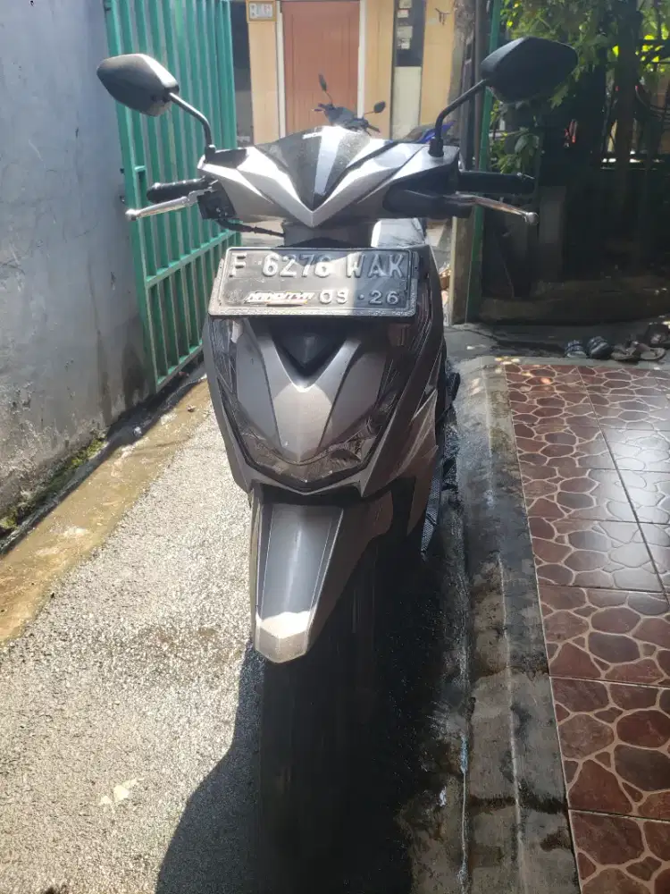 Honda beat 2021 silver