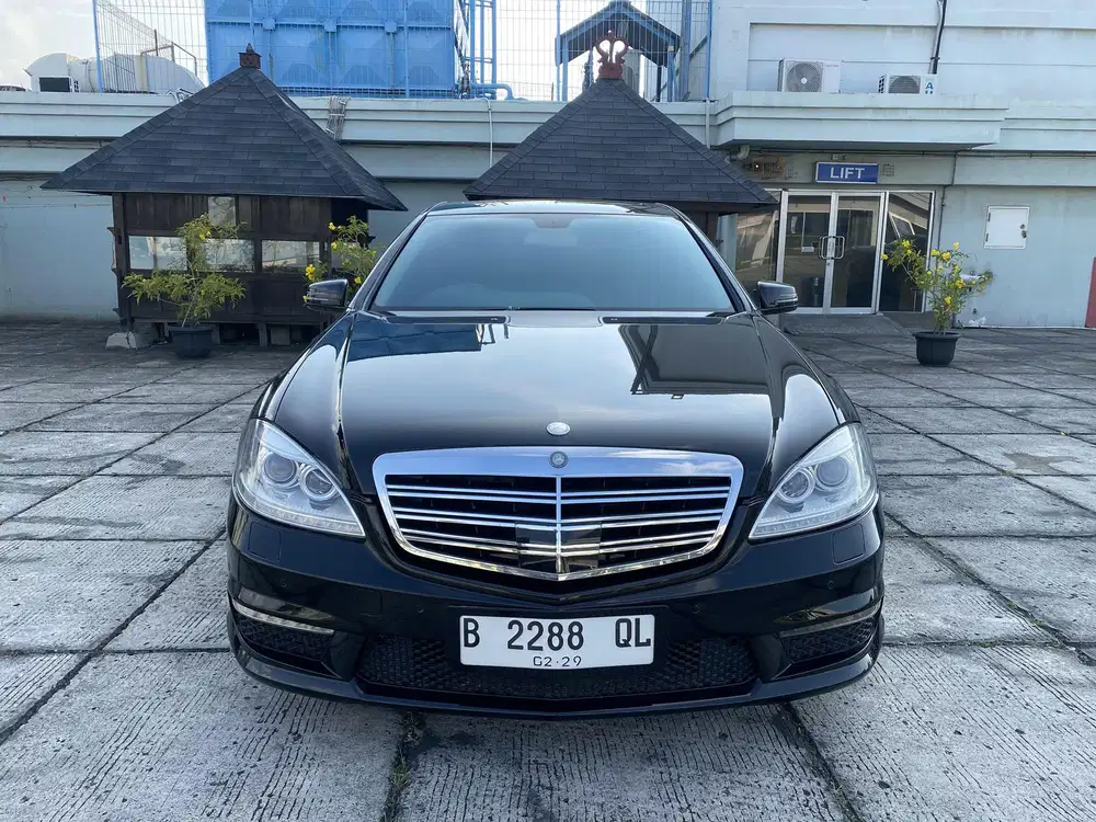Mercedez benz s350 L 2008 pemakaian 2009 service rekord mercy
