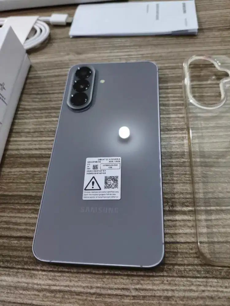 Samsung A57 5G 8/128gb baru buka dus
