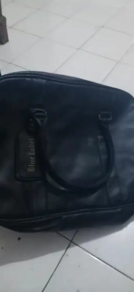 Tas kulit blue label