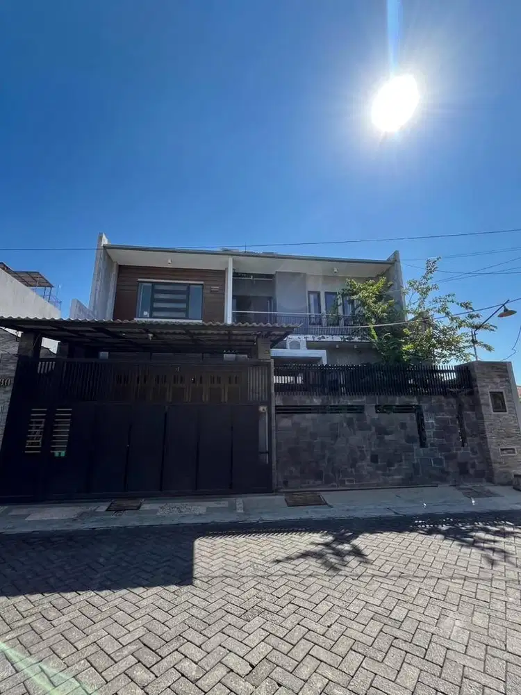 DIJUAL RUMAH LEBAK TIMUR INDAH MINIMALIS MODERN BAGUS TERAWAT SHM
