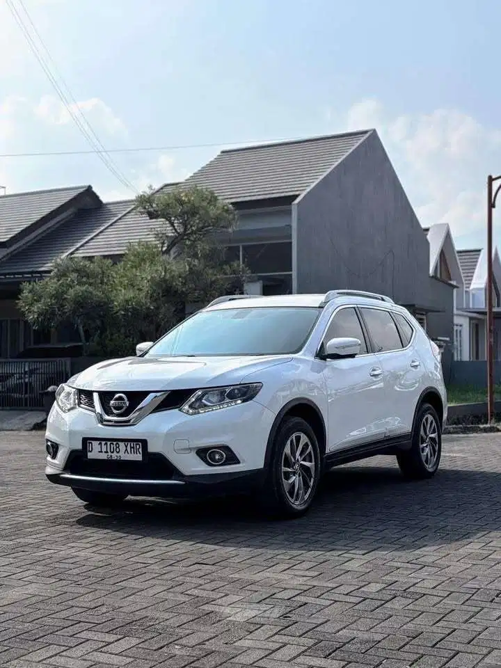 Nissan X-Trail 2015 Bensin