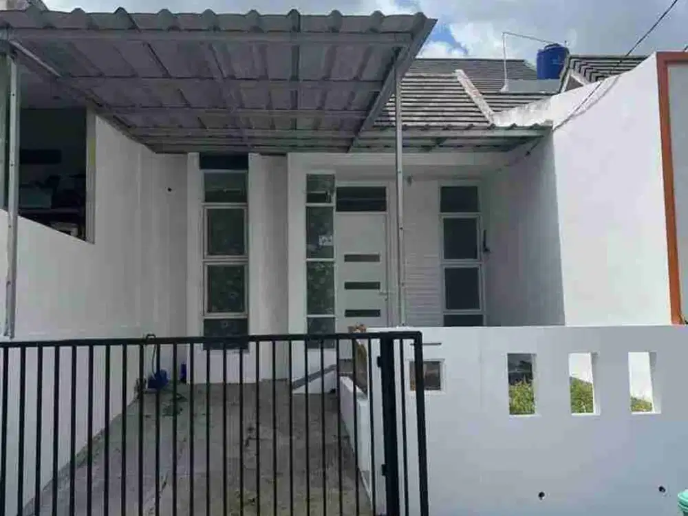 hunian nyaman dijual cepat lokasi strategis di Cendana Residence AH787