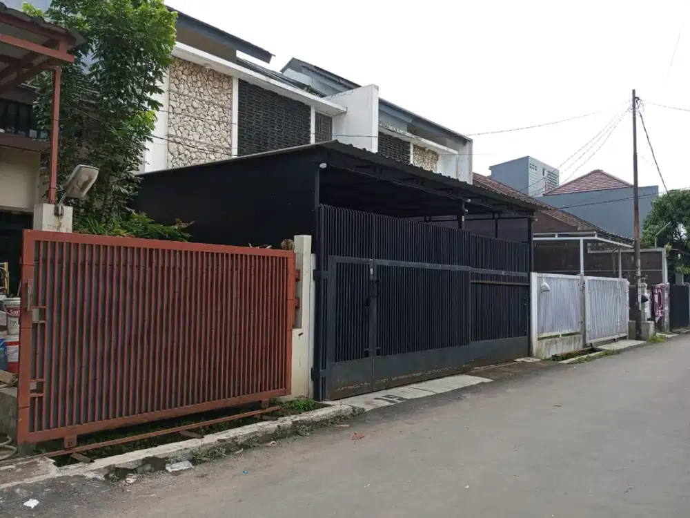 MURAH*DIJUAL CEPAT RUMAH TERAWAT SIAP HUNI DI MARGAHAYU PROPELAT KOTA BANDUNG