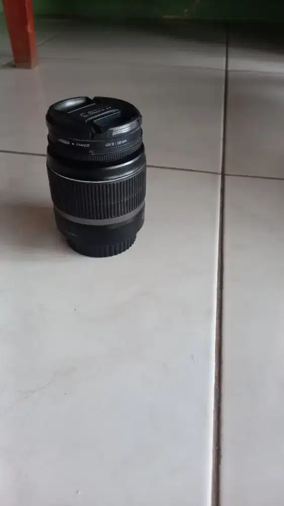 Jual Lensa Kit Canon 1000D