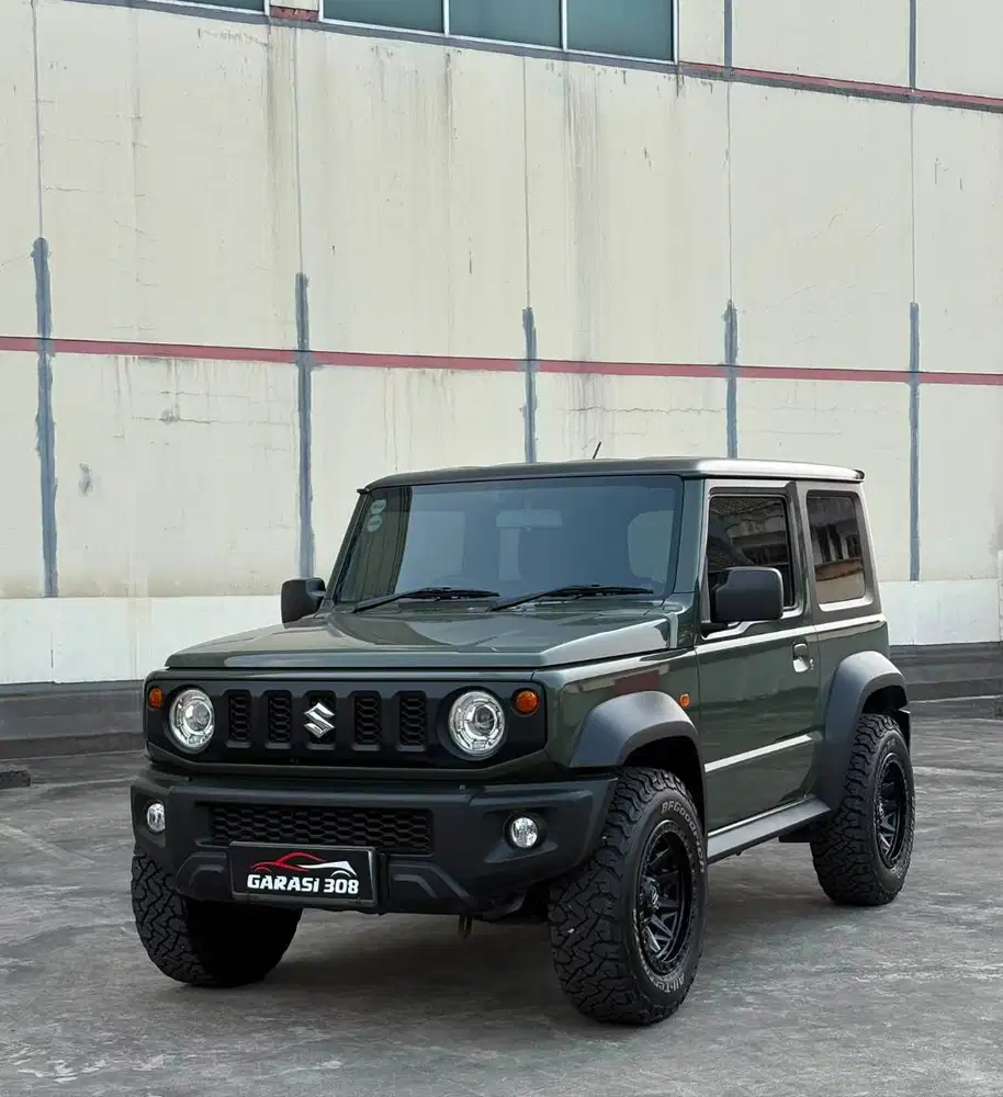 Suzuki Jimny 3 Doors 4x4 AT 2022 Hijau Tua Metalik Kilometer 22 rb