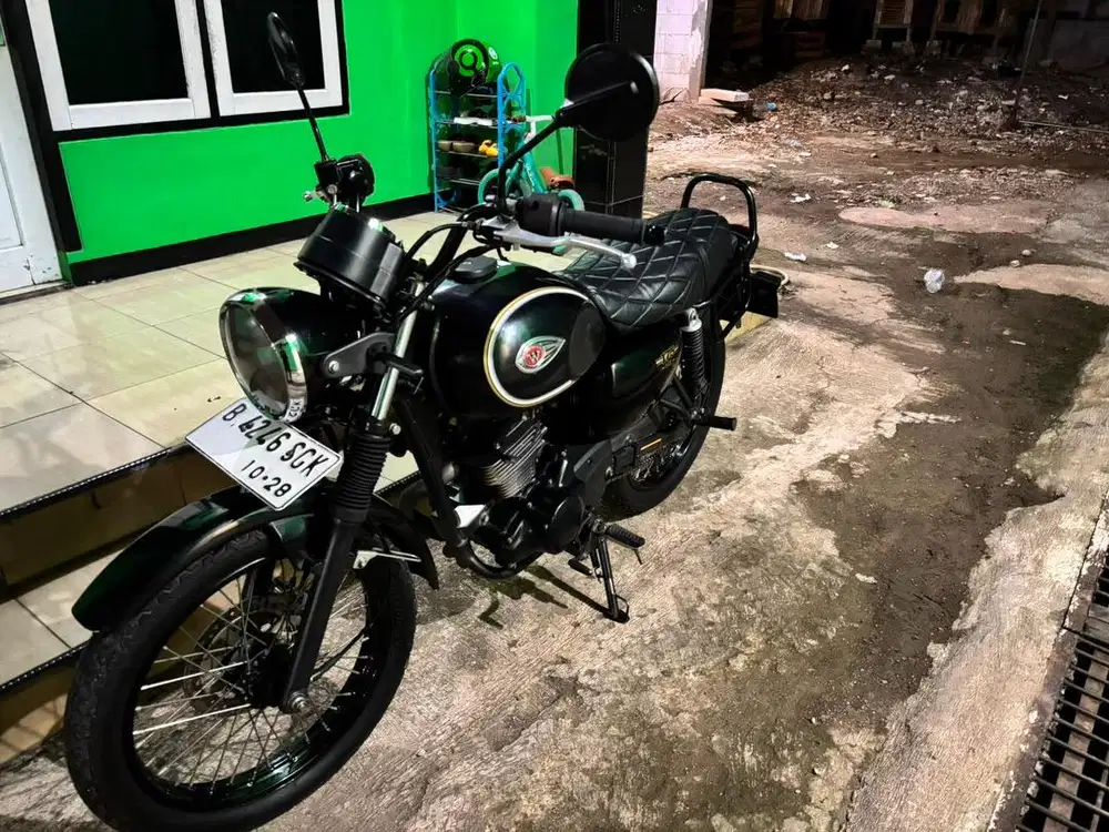 Kawasaki W175 2018