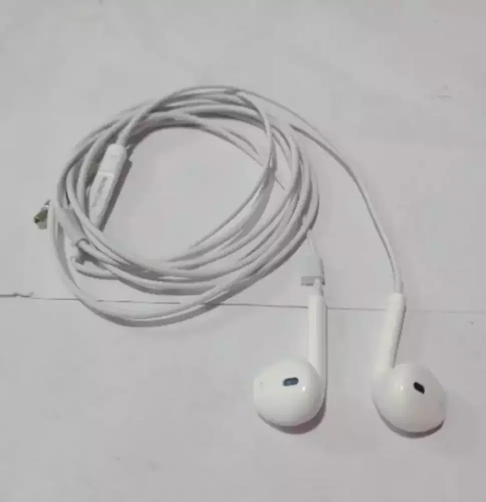 hed set kabel iphone, EarPods with Lightning Connector MMTN2FE/A