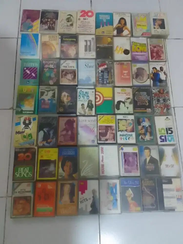 Kaset pita indo dan barat