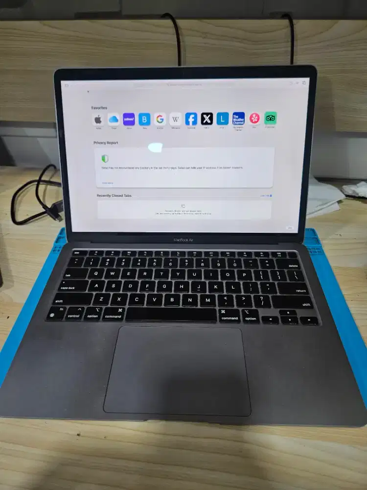 Macbook Air 2020 M1