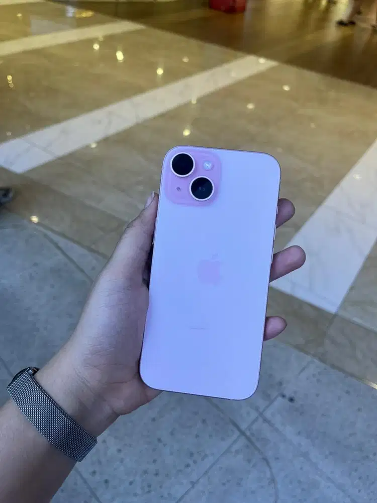 Cicilan Iphone 15 128GB PINK/BLUE