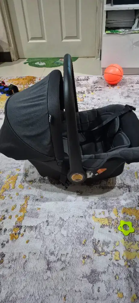 CARSEAT BABY CARRIER