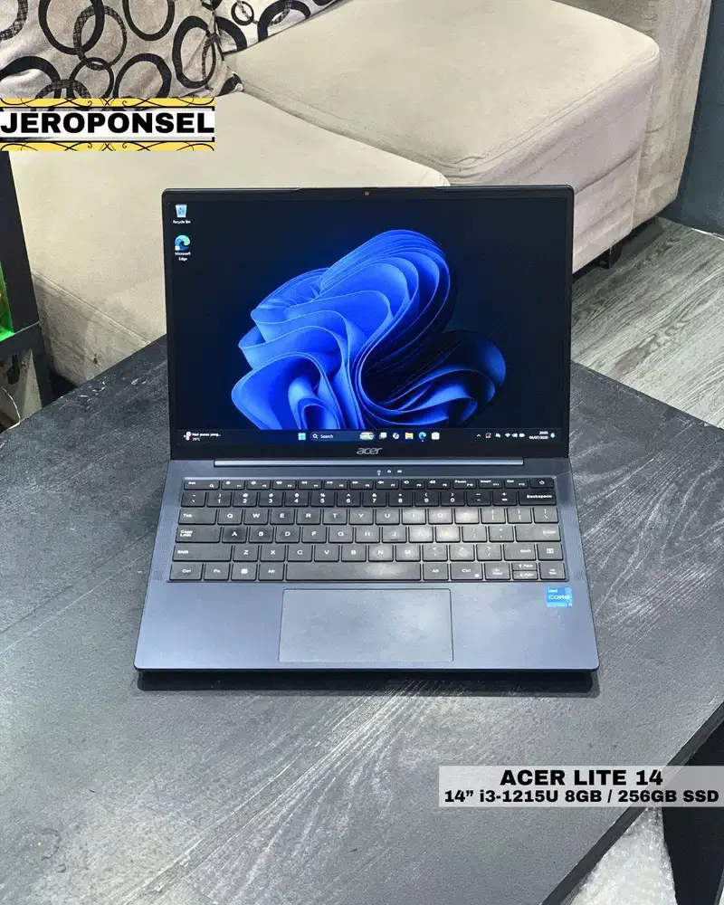 ACER LITE 14 14” i3-1215U 8GB/256GB SSD BERGARANSI