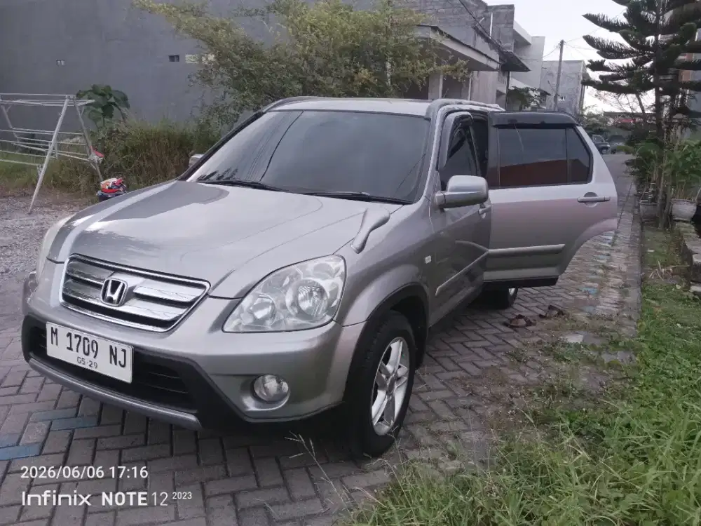 Honda CR-V 2.4 MATIC 2005 MULUSS