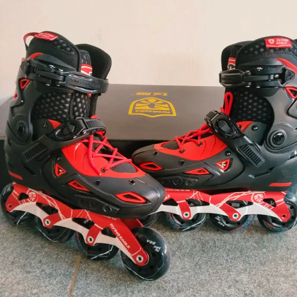 Sepatu Roda Flying Eagle