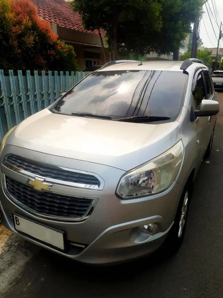 Chevrolet Spin 2014 Automatic Bensin LTZ 1500 Silver