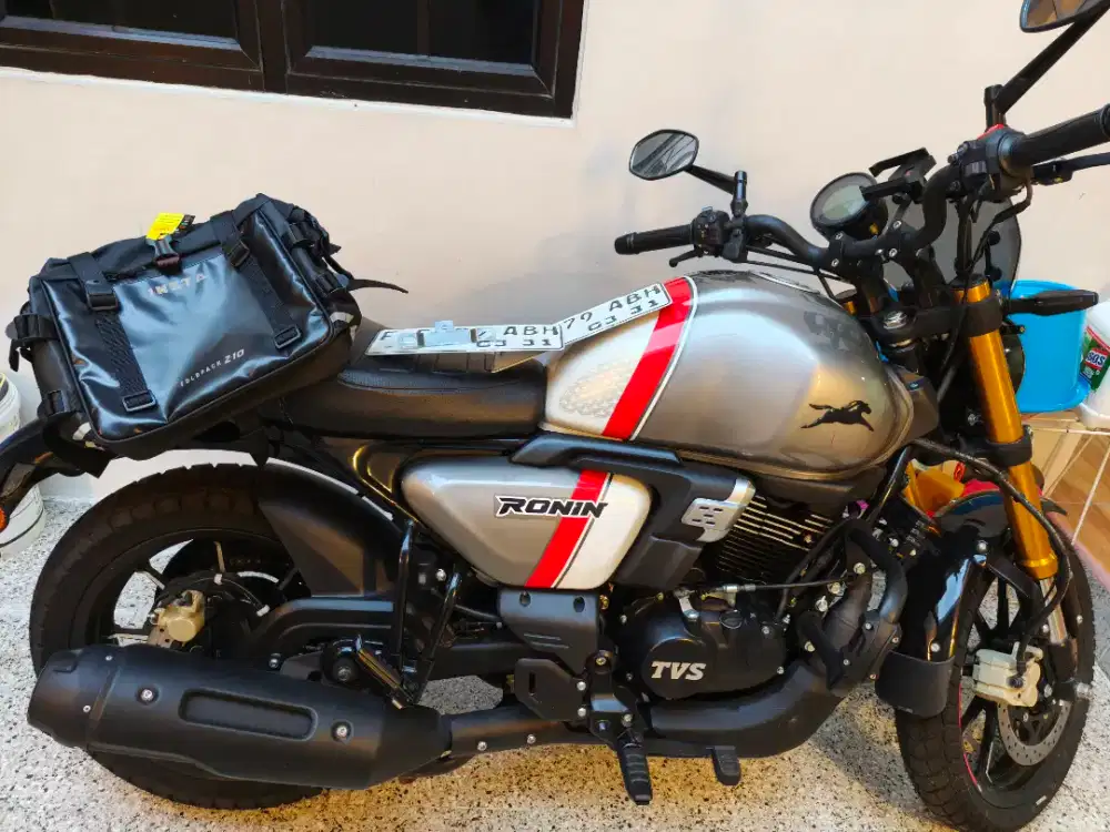 TVS Ronin Nimbus