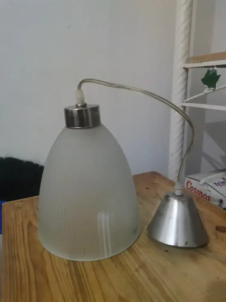 Lampu hias minimalis untuk plafon, kondisi bagus, dijual