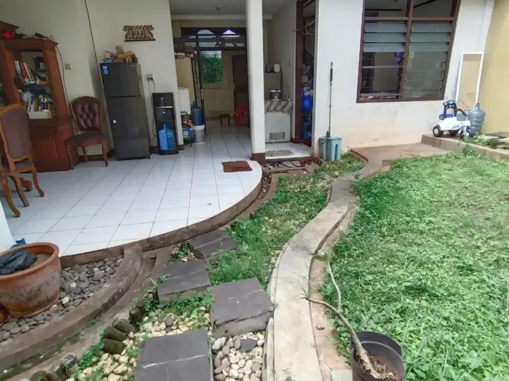DIJUAL RUMAH HOEK GRIYA LOKA BSD - Murah Nih
