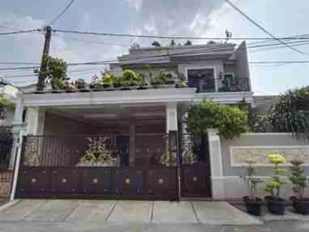 full renov + kolam renang pribadi 
Pekayon Bekasi Selatan